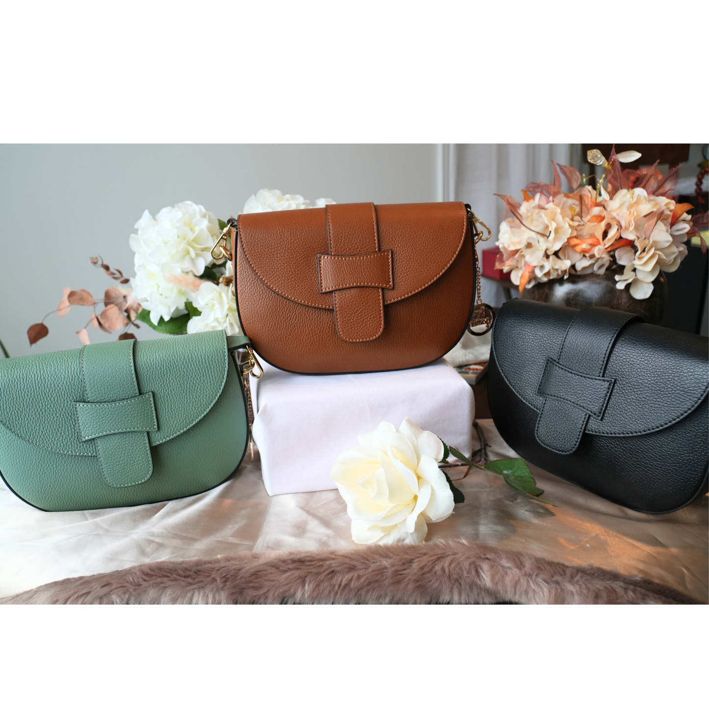 Lillian crossbody bag in Black